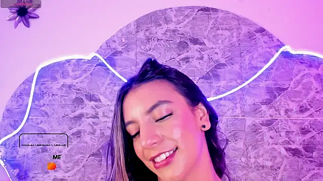 Pertunjukan Kamera Web MaryAnneeXOO