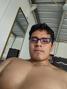 ChicoHot2503 Pertunjukan Webcam