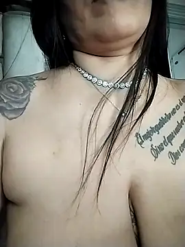 chelaqueen_: онлайн-секс-чат