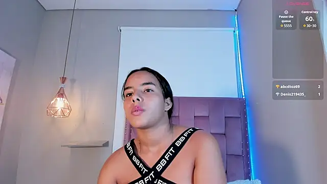 Roxy_Stonee 即時 XXX 聊天