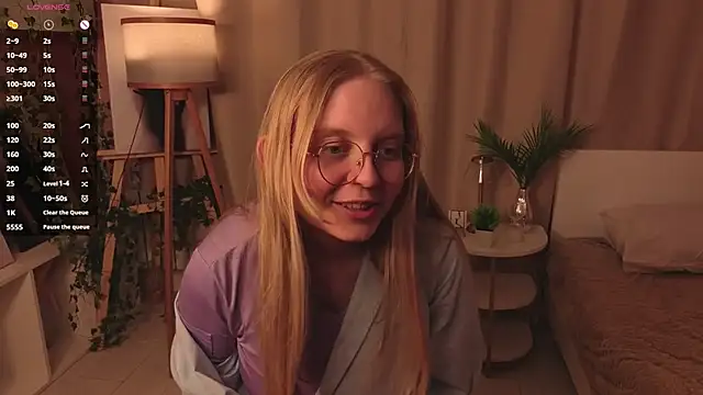 Chat +18 de AlicaCohill ao vivo