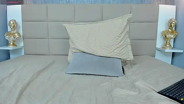 Czat XXX na żywo – Hecatee_77