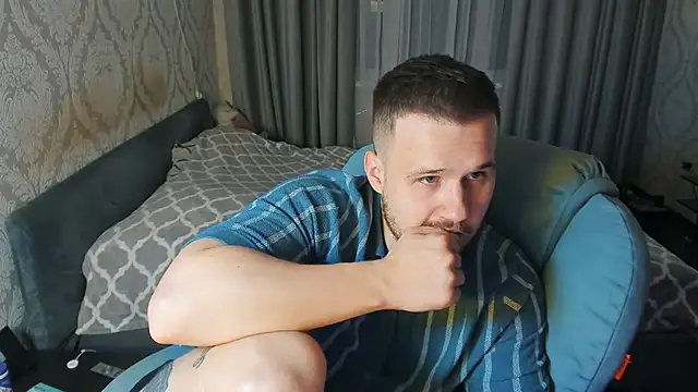 Vladik_b: вебкам-шоу