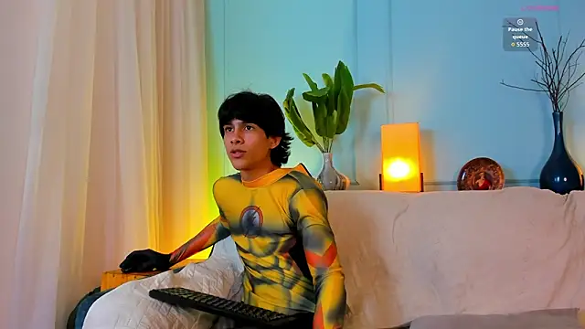 Cheys_Mast Webcam show