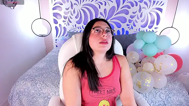 Chatroom XXX en direct de miia_wiils_