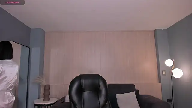 AbbyDalton's Live XXX Chat