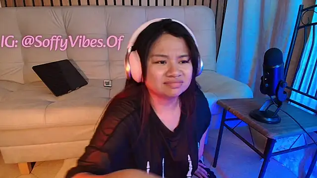 Chatroom XXX en direct de soffyvibes-