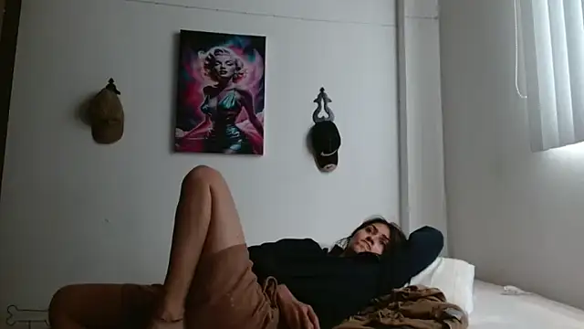 Crystal_Star_ Chat XXX live