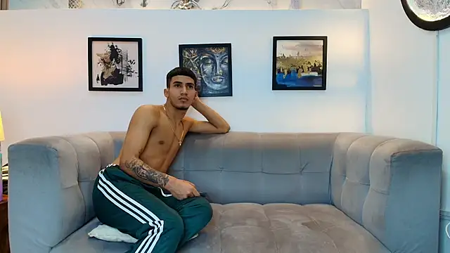 HORNY_PRETTY webkamerás műsora