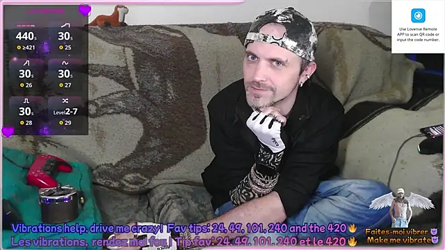 SwatRocShy webcam show