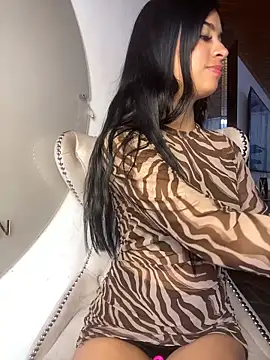 Shalom_pink18 Chat XXX live