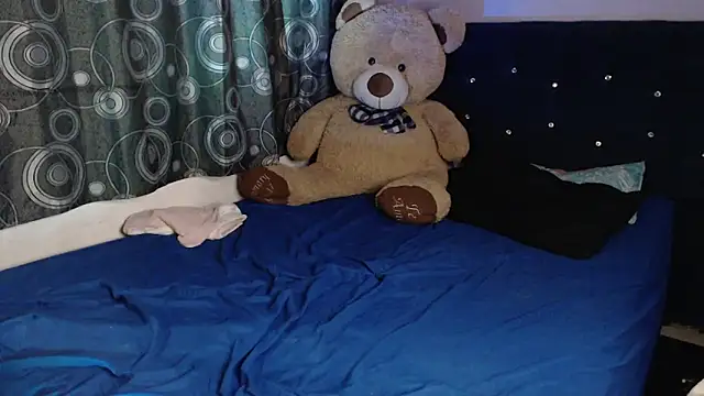 ANGELIQUE_KLANE Chat XXX live