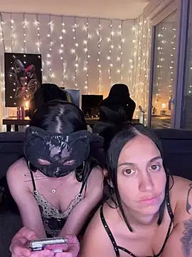 Czat XXX na żywo – LaPetiteKim