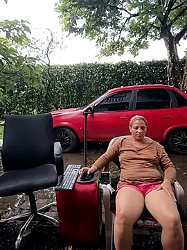 hotandfierylatinos2023: онлайн-секс-чат