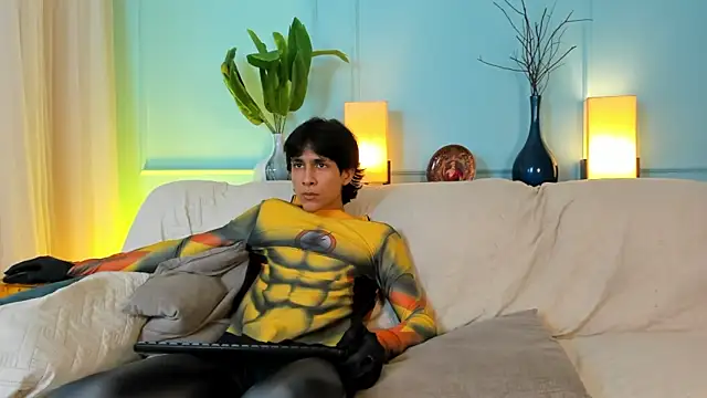 Cheys_Mast's Live XXX Chat