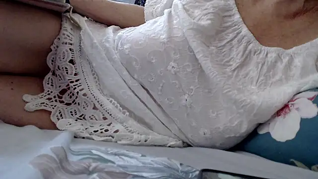 Anabelldestiny's Live XXX Chat