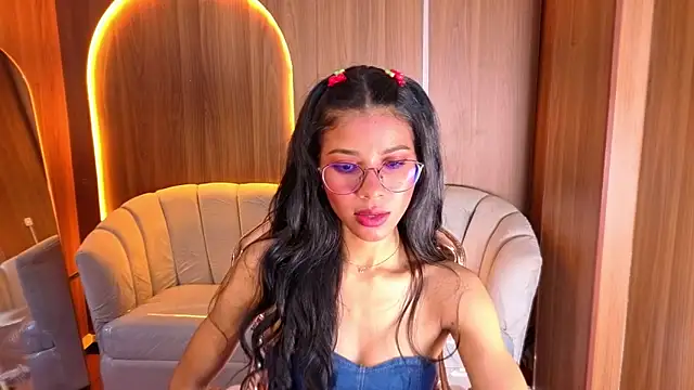 Alina_b_ 现场XXX聊天