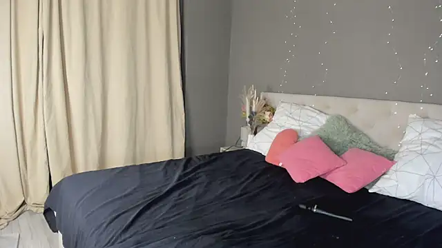 Megan_Violer Chat XXX in diretta