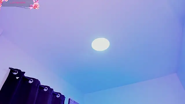 SelenaStonne 라이브 XXX 채팅