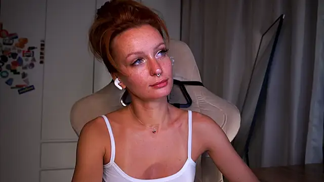 Liuba_Fox Chat XXX live