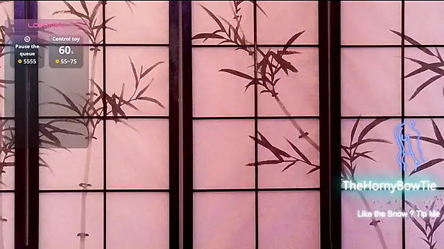 Show de thehornybowtie na webcam