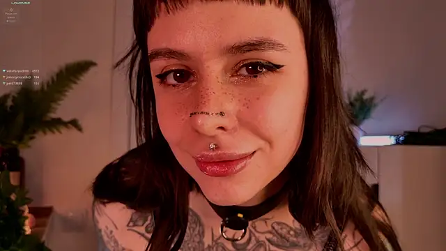 عرض كام MichaellaMoon