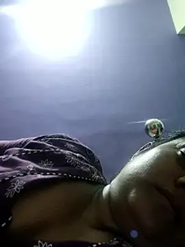 yamini1431 Live XXX Chat