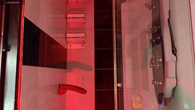 Lina_Montclair 现场XXX聊天