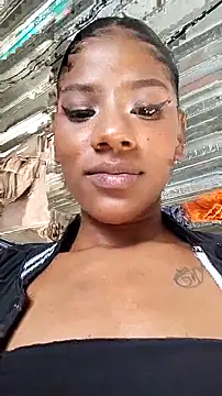 Afro_Luna's Live XXX Chat