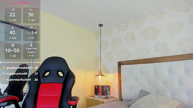 Chat +18 de IRISCLARK1 ao vivo