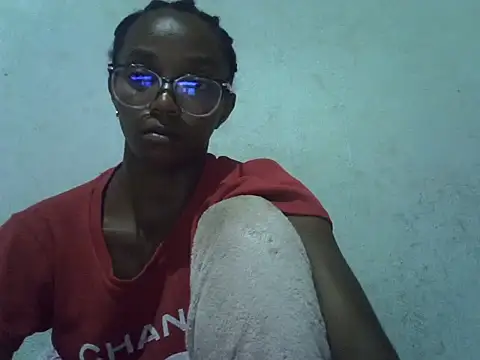 ElianeHot's Webcam Show