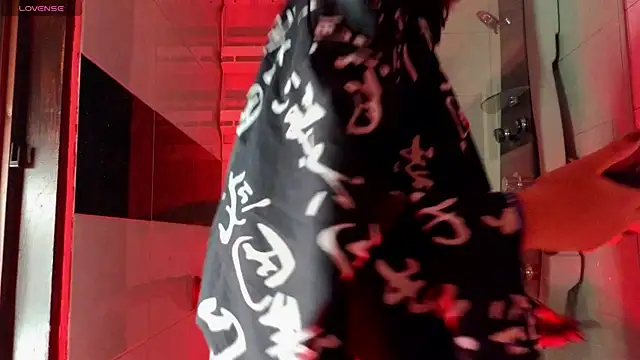 Czat XXX na żywo – Lina_Montclair