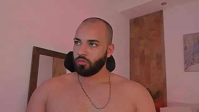 Chris_Varden's Live XXX Chat