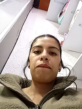 Nathaly_12's Live XXX Chat