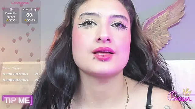 emma_hiltonn_'s Live XXX Chat