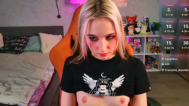 Melisandea's Live XXX Chat