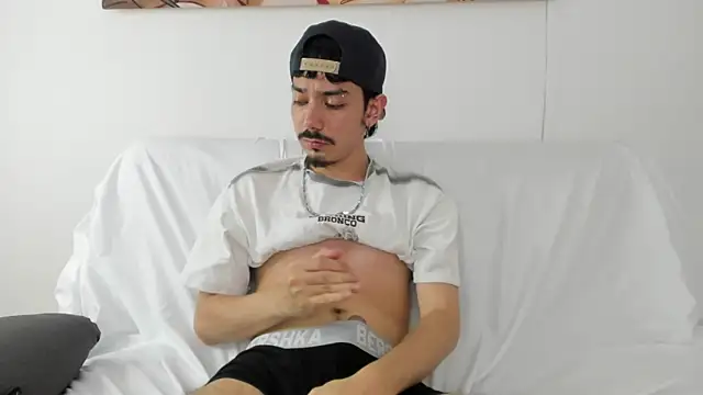 finn_jackson Obrolan Langsung XXX