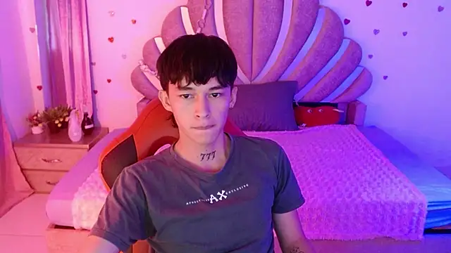 Živý XXX chat Marco_fox723