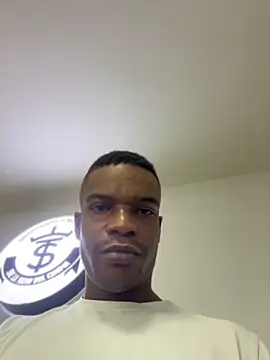 Show modela AlaskanCornpone na web-kameri