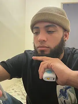 jloco954 Show in webcam