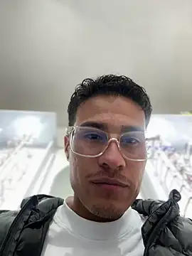 TavoHot_のウェブカメラショー