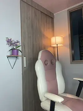 Pokazy przed kamerką – Vanesa_novvoa