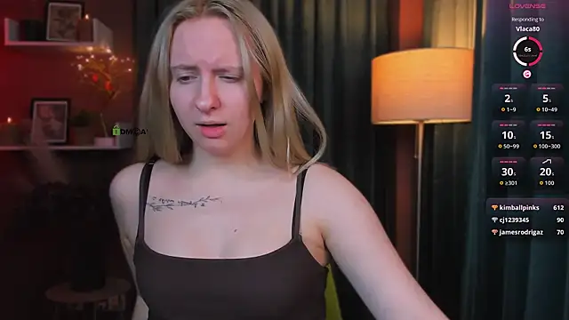 mila_glow1: онлайн-секс-чат