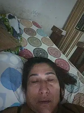 Chat +18 de PatriciaGrajales ao vivo