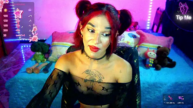 Pokazy przed kamerką – Terra_moonlight