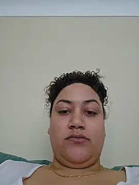 Chatroom XXX en direct de honeeyyy_pot