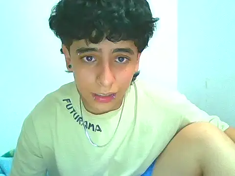 Show de LatinHeatX22 na webcam