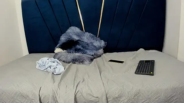 Enzo_love18's Webcam Show