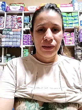 Chatroom XXX en direct de MIA-LARIOS