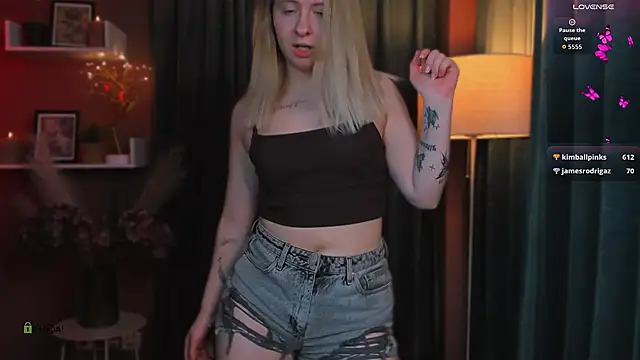 mila_glow1 Chat XXX in diretta